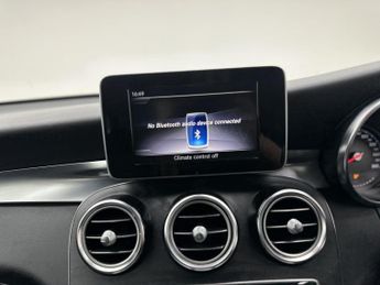 Mercedes-Benz GLC 2.1 GLC250d AMG Line SUV 5dr Diesel G-Tronic+ 4MATIC Euro 6 (s/s