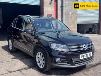 Volkswagen Tiguan 2.0 TDI BlueMotion Tech SE SUV 5dr Diesel Manual 4WD Euro 5 (s/s