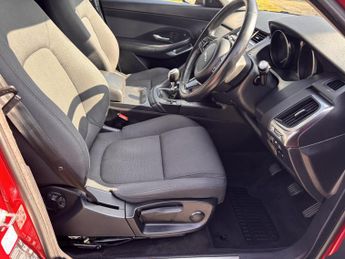 Jaguar E-PACE 2.0 D150 SUV 5dr Diesel Manual Euro 6 (s/s) (150 ps)