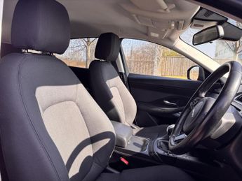 Jaguar E-PACE 2.0 D150 SUV 5dr Diesel Manual Euro 6 (s/s) (150 ps)