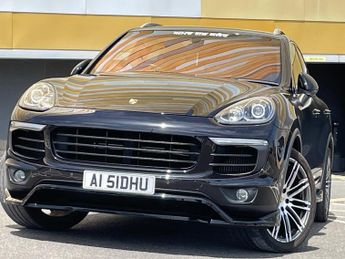 Porsche Cayenne 3.0 TD V6 SUV 5dr Diesel TiptronicS 4WD Euro 6 (s/s) (262 ps)