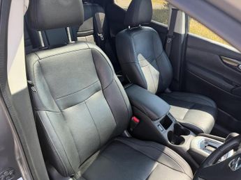 Nissan Qashqai 1.6 dCi Tekna SUV 5dr Diesel XTRON 2WD Euro 6 (s/s) (130 ps)