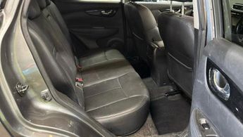 Nissan Qashqai 1.6 dCi Tekna SUV 5dr Diesel XTRON 2WD Euro 6 (s/s) (130 ps)