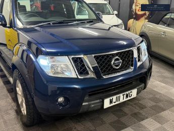 Nissan Navara 2.5 dCi Acenta King Cab Pickup 4WD Euro 4 4dr