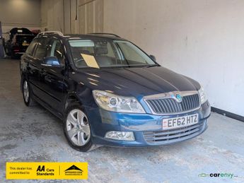 Skoda Octavia 2.0 TDI Elegance Estate 5dr Diesel Manual Euro 5 (140 ps)