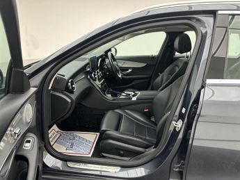 Mercedes-Benz C Class 2.0 C350e 6.4kWh Sport (Premium Plus) Estate 5dr Petrol Plug-in 