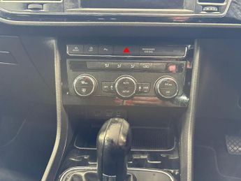 SEAT Leon 2.0 TSI FR Sport ST 5dr Petrol DSG Euro 6 (s/s) (190 ps)