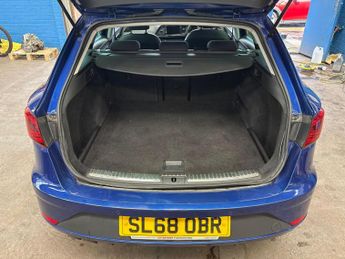 SEAT Leon 2.0 TSI FR Sport ST 5dr Petrol DSG Euro 6 (s/s) (190 ps)