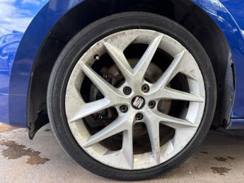 SEAT Leon 2.0 TSI FR Sport ST 5dr Petrol DSG Euro 6 (s/s) (190 ps)