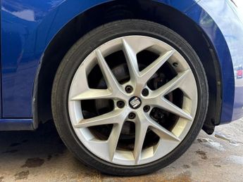 SEAT Leon 2.0 TSI FR Sport ST 5dr Petrol DSG Euro 6 (s/s) (190 ps)