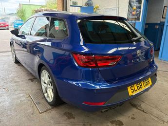 SEAT Leon 2.0 TSI FR Sport ST 5dr Petrol DSG Euro 6 (s/s) (190 ps)
