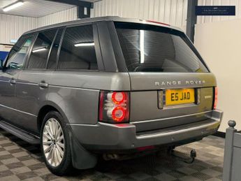 Land Rover Range Rover 4.4 TD V8 Westminster SUV 5dr Diesel Auto 4WD Euro 5 (313 bhp)