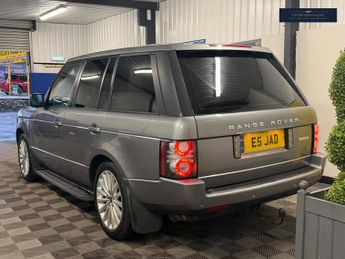 Land Rover Range Rover 4.4 TD V8 Westminster SUV 5dr Diesel Auto 4WD Euro 5 (313 bhp)