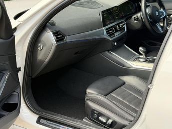 BMW 3 Series 2.0 320i M Sport Saloon 4dr Petrol Auto xDrive Euro 6 (s/s) (184