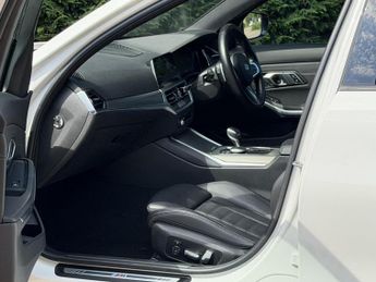 BMW 3 Series 2.0 320i M Sport Saloon 4dr Petrol Auto xDrive Euro 6 (s/s) (184