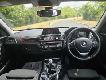 BMW 1 Series 2.0 120i Sport Hatchback 5dr Petrol Manual Euro 6 (s/s) (184 ps)