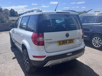 Skoda Yeti 2.0 TDI Elegance Outdoor 5dr Diesel Manual 4WD Euro 5 (140 ps)