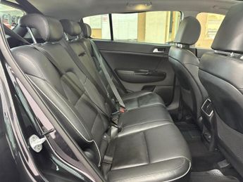 Kia Sportage 1.6 T-GDi 4 DCT AWD Euro 6 (s/s) 5dr