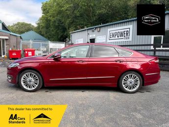 Ford Mondeo 2.0 TiVCT Vignale Saloon 4dr Petrol Hybrid CVT 6Spd Euro 6 (s/s)
