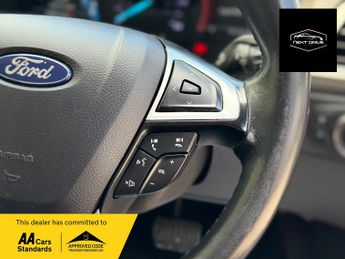 Ford Mondeo 2.0 TiVCT Vignale Saloon 4dr Petrol Hybrid CVT 6Spd Euro 6 (s/s)