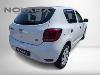 Dacia Sandero 1.0 SCe Essential Hatchback 5dr Petrol Manual Euro 6 (75 ps)