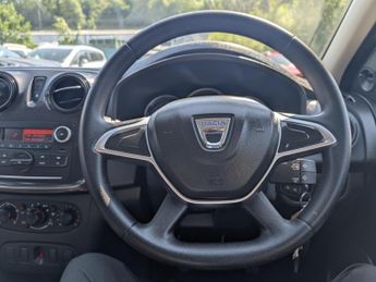 Dacia Sandero 1.0 SCe Essential Hatchback 5dr Petrol Manual Euro 6 (75 ps)