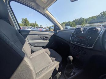 Dacia Sandero 1.0 SCe Essential Hatchback 5dr Petrol Manual Euro 6 (75 ps)