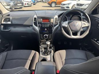 SsangYong Tivoli 1.6P EX SUV 5dr Petrol Manual Euro 6 (s/s) (128 ps)