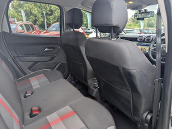 Dacia Duster 1.3 TCe Techroad SUV 5dr Petrol Manual Euro 6 (s/s) (130 ps)