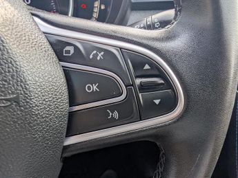 Renault Kadjar 1.3 TCe S Edition SUV 5dr Petrol Manual Euro 6 (s/s) (160 ps)