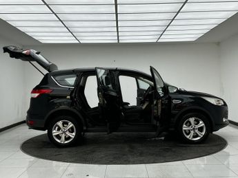 Ford Kuga 2.0 TDCi Zetec SUV 5dr Diesel Powershift AWD Euro 6 (s/s) (150 p