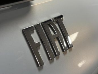 Fiat 500e 42kWh La Prima Hatchback 3dr Electric Auto (118 ps)