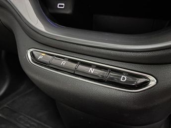 Fiat 500e 42kWh La Prima Hatchback 3dr Electric Auto (118 ps)