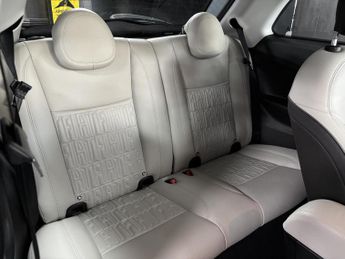 Fiat 500e 42kWh La Prima Hatchback 3dr Electric Auto (118 ps)