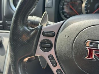 Nissan GT-R 3.8 V6 Premium Edition Coupe 2dr Petrol Auto 4WD Euro 4 (485 ps)
