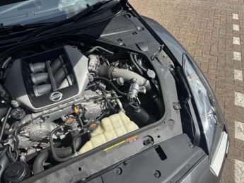 Nissan GT-R 3.8 V6 Premium Edition Coupe 2dr Petrol Auto 4WD Euro 4 (485 ps)