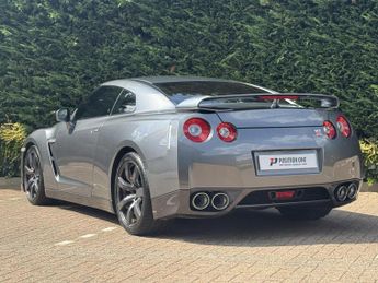 Nissan GT-R 3.8 V6 Premium Edition Coupe 2dr Petrol Auto 4WD Euro 4 (485 ps)