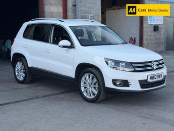 Volkswagen Tiguan 2.0 TDI BlueMotion Tech SE SUV 5dr Diesel Manual 2WD Euro 5 (s/s