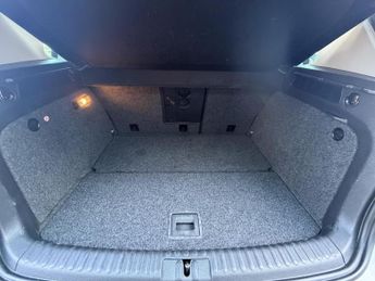 Volkswagen Tiguan 2.0 TDI BlueMotion Tech SE SUV 5dr Diesel Manual 2WD Euro 5 (s/s