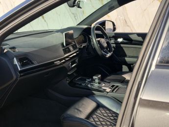 Audi Q5 2.0 TDI 40 Black Edition SUV 5dr Diesel S Tronic quattro Euro 6 
