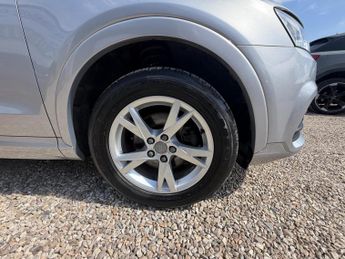 Audi Q3 2.0 TFSI SE SUV 5dr Petrol S Tronic quattro Euro 6 (s/s) (180 ps