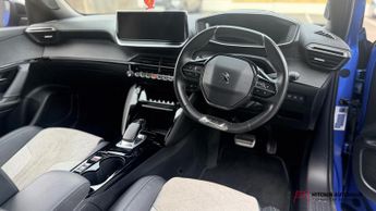 Peugeot E-2008 50kWh GT Premium SUV 5dr Electric Auto (136 ps)