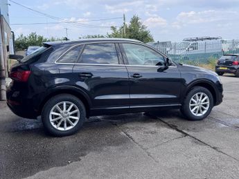 Audi Q3 2.0 TDI SE SUV 5dr Diesel S Tronic quattro Euro 5 (s/s) (177 ps)
