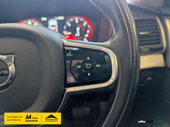 Volvo XC90 2.0 D5 Momentum SUV 5dr Diesel Geartronic 4WD Euro 6 (s/s) (225 