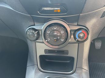 Ford Fiesta 1.25 Style Hatchback 3dr Petrol Manual Euro 6 (60 ps)