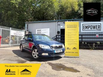 Skoda Octavia 1.6 TDI Elegance Estate 5dr Diesel Manual Euro 5 (105 ps)