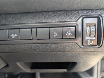 Peugeot 308 1.2 PureTech Tech Edition Hatchback 5dr Petrol Manual Euro 6 (s/