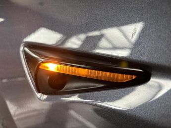Tesla Model 3 Standard Range Plus Saloon 4dr Electric Auto RWD (241 bhp)
