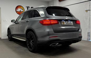 Mercedes-Benz GLC 2.1 GLC220d AMG Line (Premium) SUV 5dr Diesel G-Tronic 4MATIC Eu