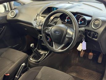 Ford Fiesta 1.25 Zetec Hatchback 3dr Petrol Manual Euro 6 (82 ps)